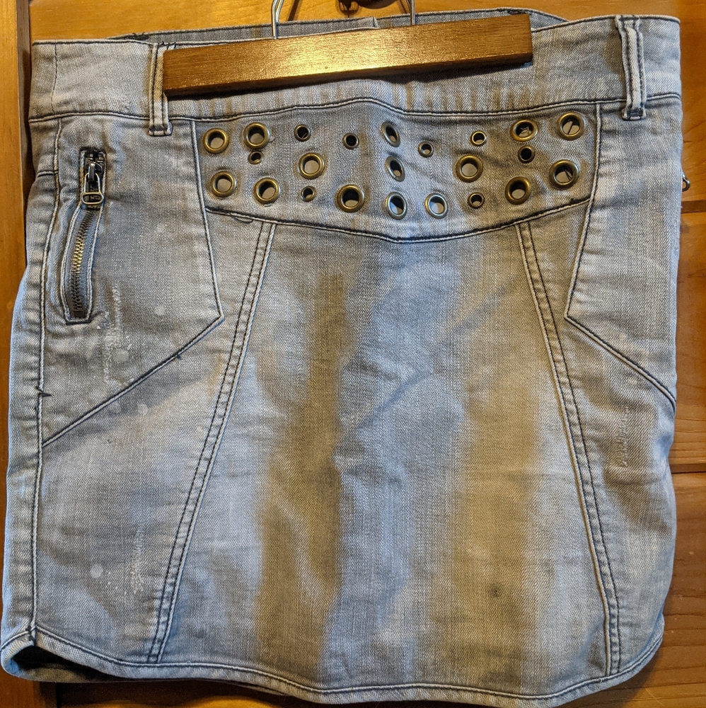 Grey denim miniskirt, size medium